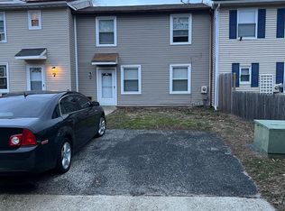 5 Berkshire Rd, Sicklerville, NJ 08081