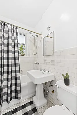 Sold by Corcoran | media 8