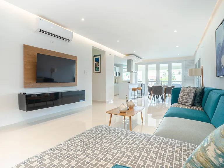 35 Palmas Del Mar Cond Harbour Lcks — Photo 4