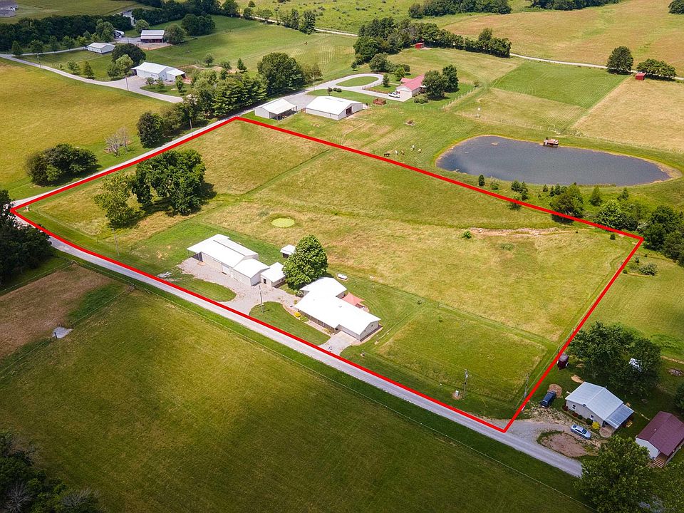 1st image of 29 Bridle Ln