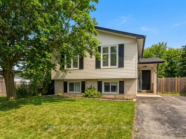 59 Rand St, Hamilton, ON L8J 1A5