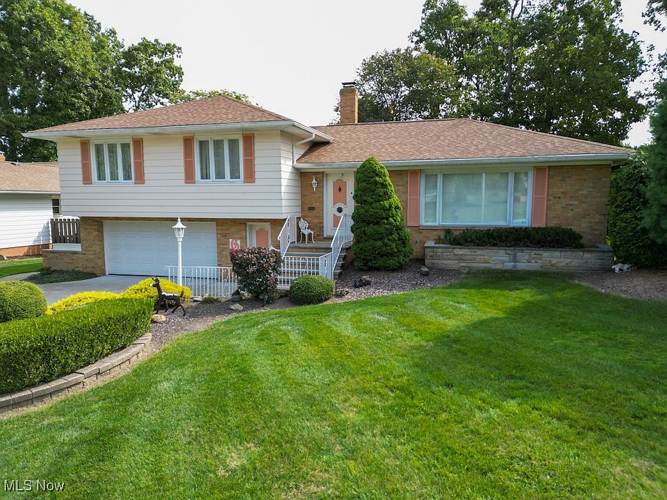 1st image of 7681 Green Valley Dr