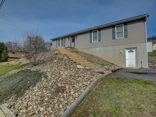 703 Pine St, Milton, PA 17847