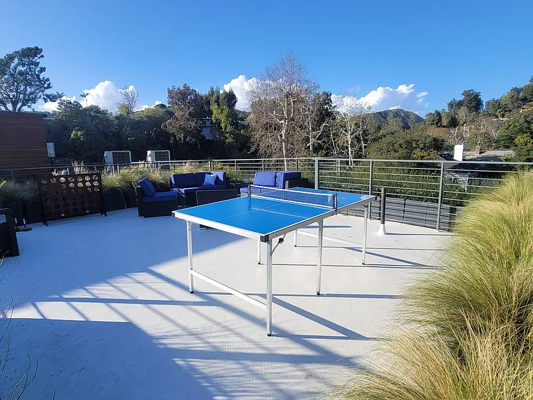 862 Moraga Dr. — Photo 16