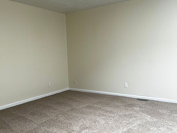 5th image of 1929 Peabody Ln APT 12