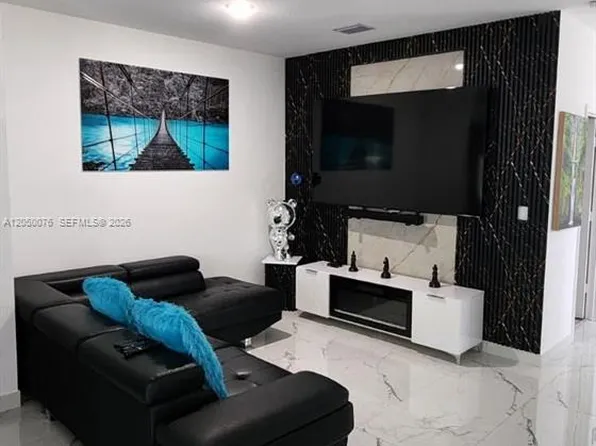1664 SE 27th Ter, Homestead, FL 33035