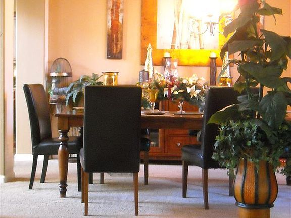 3rd image of 1202 Imperial Lily Dr