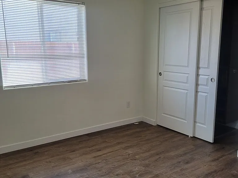 6103 Maryhill Ln — Photo 13