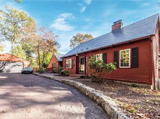 584 Division St, East Greenwich, RI 02818