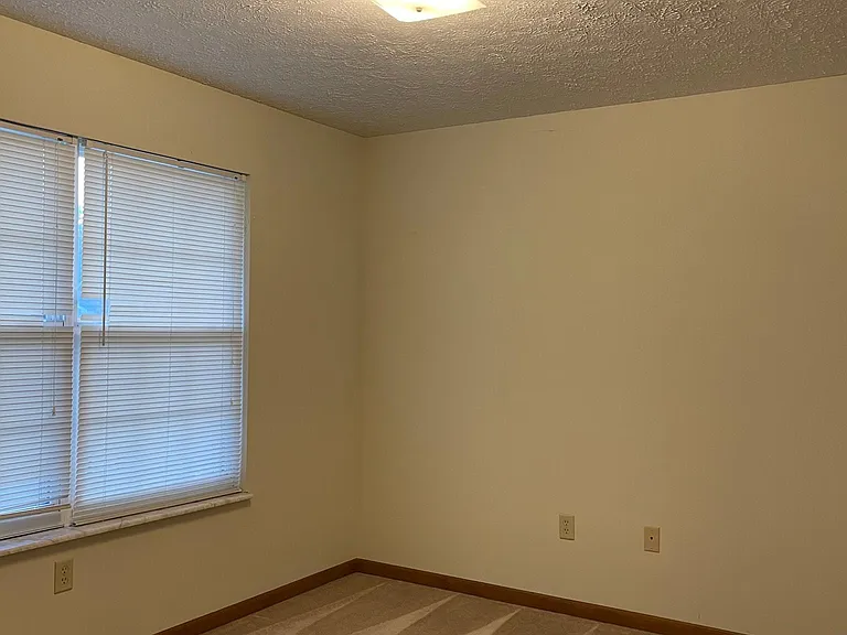 816 Woodsedge Dr #816 — Photo 11
