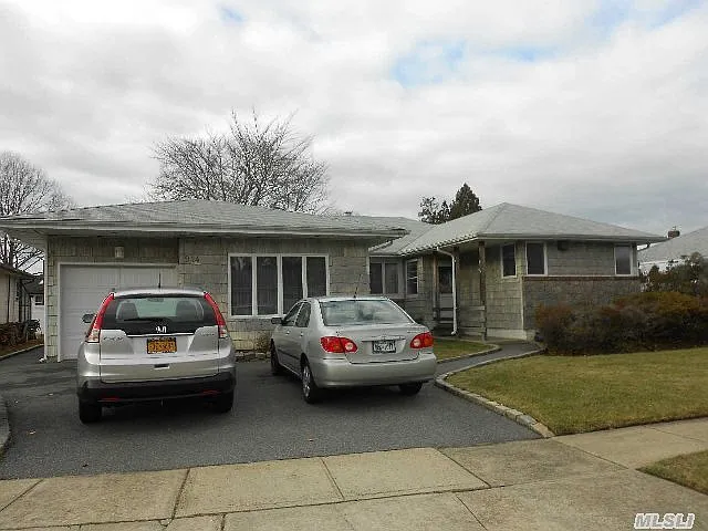 914 Ilse Ct photo 1