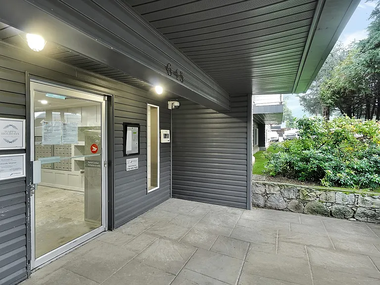 645 Townsite Rd — Photo 25