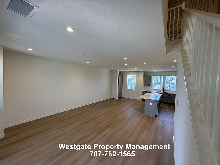 209 Wellness Way — Photo 10