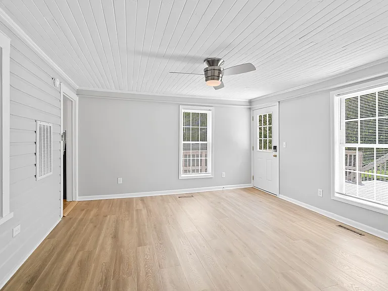 206 Woodale Dr — Photo 21