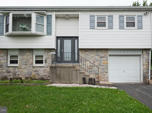 1257 Oakdale Dr, Pottstown, PA 19464