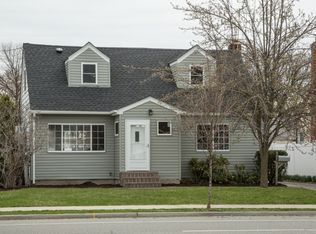 485 S Oyster Bay Rd, Plainview, NY 11803
