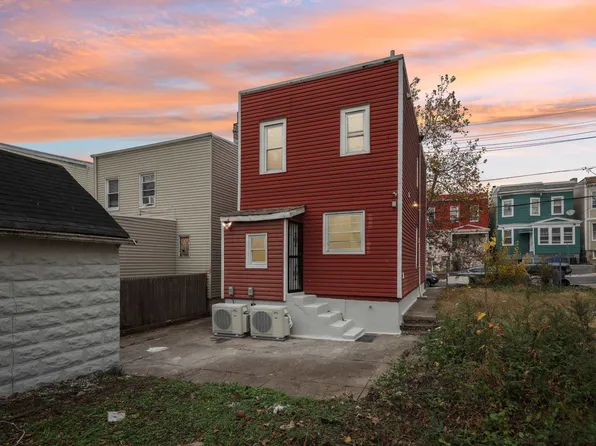 299 Claremont Avenue image 35 of 44