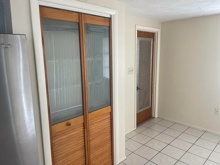 5630 Dolores Dr — Photo 13