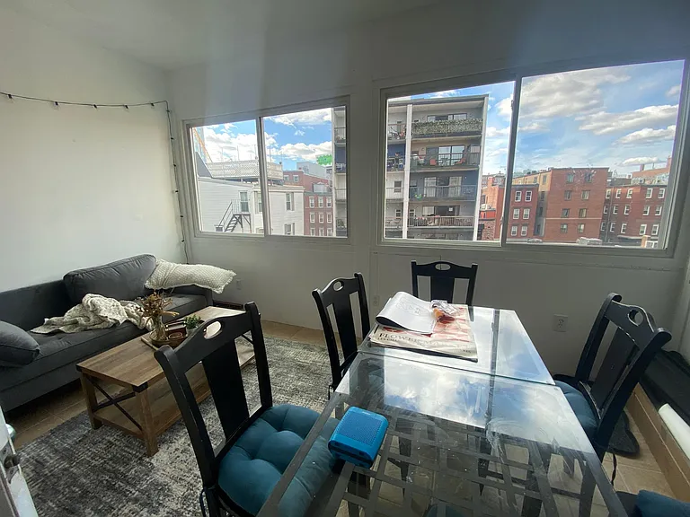 234 Hanover St #2 — Photo 14