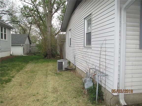 2nd image of 222 N Grant St
