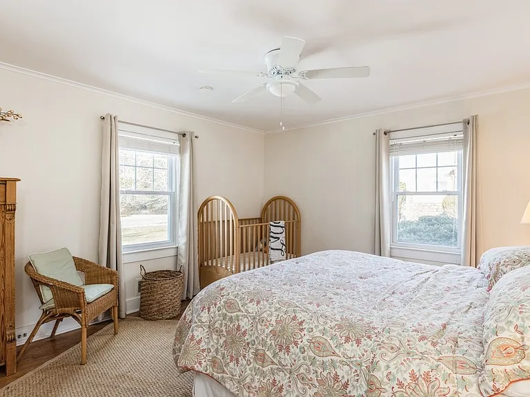 24 Woodland Ave — Photo 15