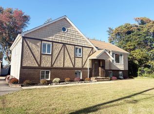 238 Raritan Blvd, Keyport, NJ 07735