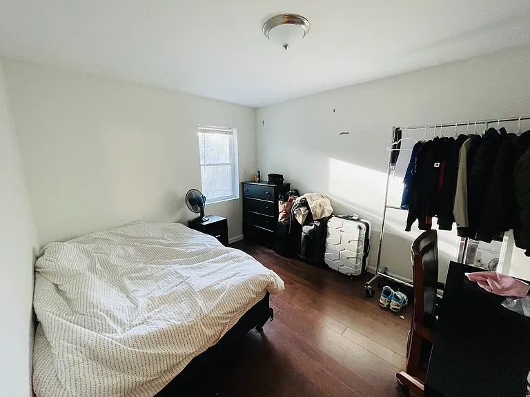 125 Oak St #A — Photo 6