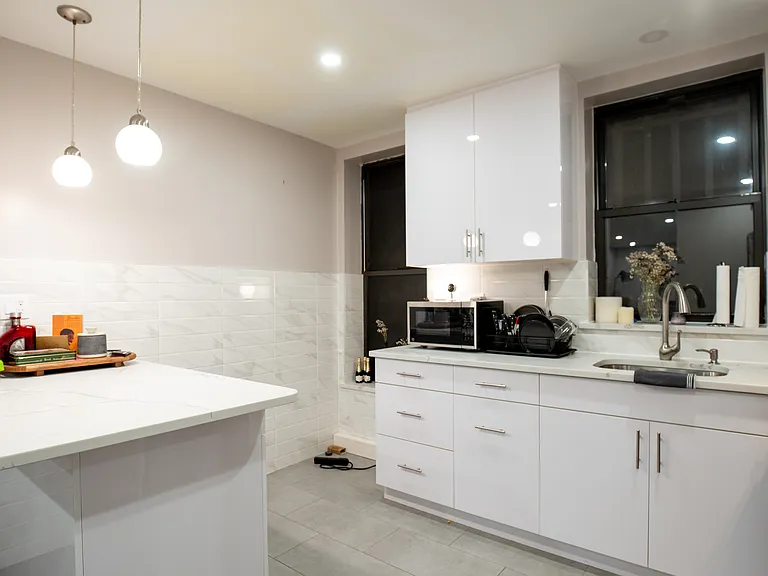 81 Canal St #2 — Photo 9
