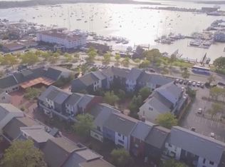 214 Goddard Row, Newport, RI 02840