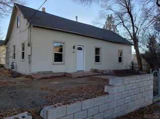 365 SW G St, Madras, OR 97741