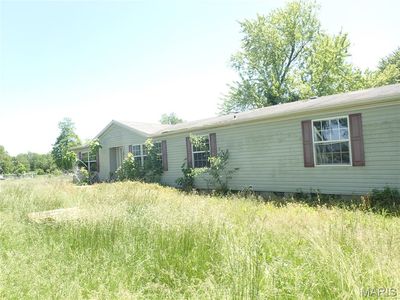 329 E Chestnut Ave, Royal Lakes, IL, 62685