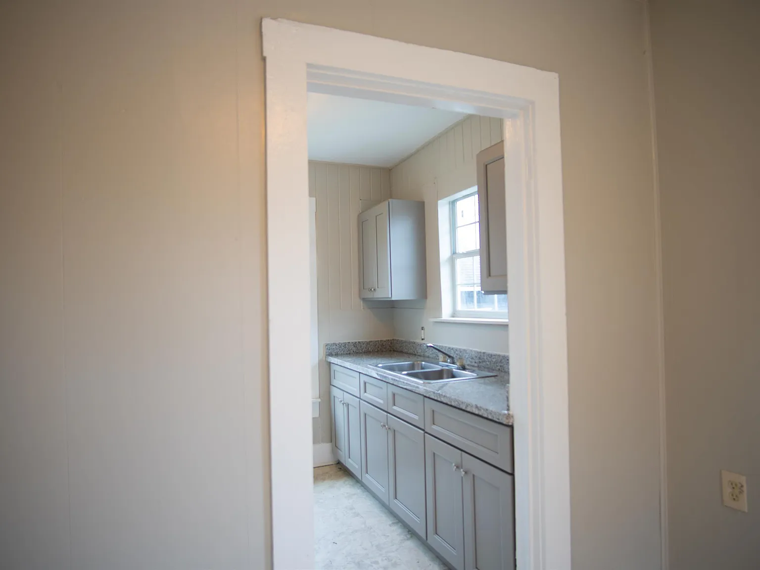 510 6th St Duplex - 510 U... — Photo 4