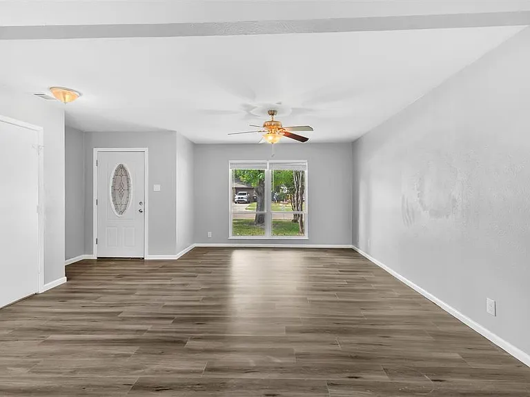 6505 Flamingo Rd — Photo 10