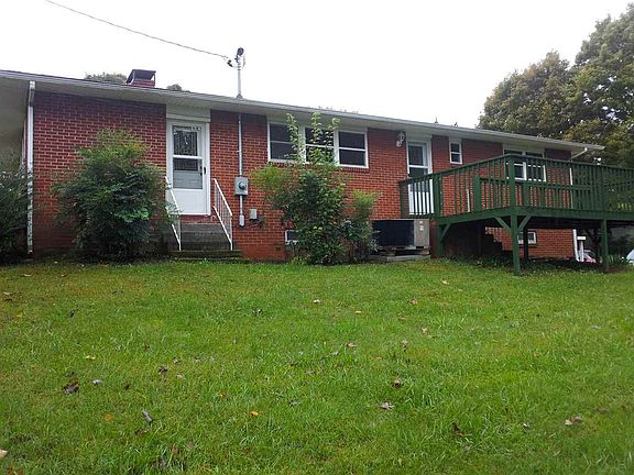 3rd image of 8923 Hillside Ave
