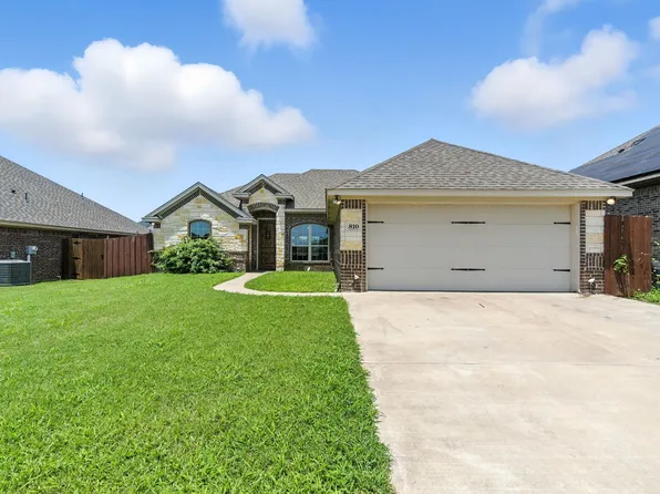810 Acadia Ct, Tolar, TX 76476