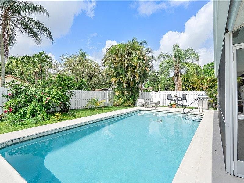 1st image of 11780 NW 27th Ct #1