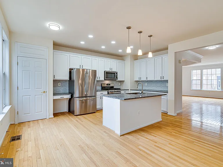 4147 Presgraves Ct — Photo 14