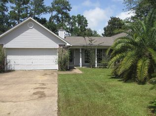 9112 Ridgeview Dr E, Ocean Springs, MS 39564