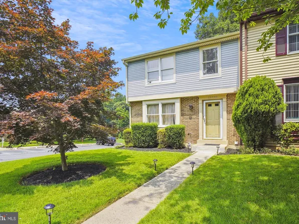 19759 Framingham Dr, Gaithersburg, MD 20879