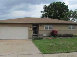 9311 E 57th St, Tulsa, OK 74145