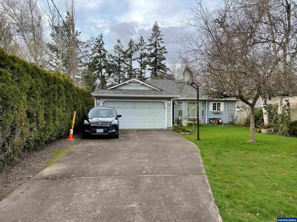 3275 Bell Rd NE, Salem, OR 97301