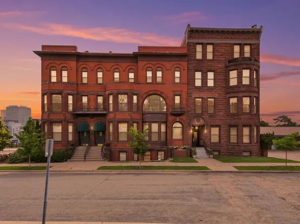 168 College Ave W APT 2, Saint Paul, MN 55102