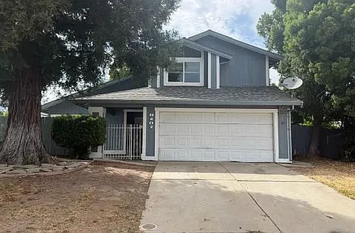 8107 Darien Cir Photo 1