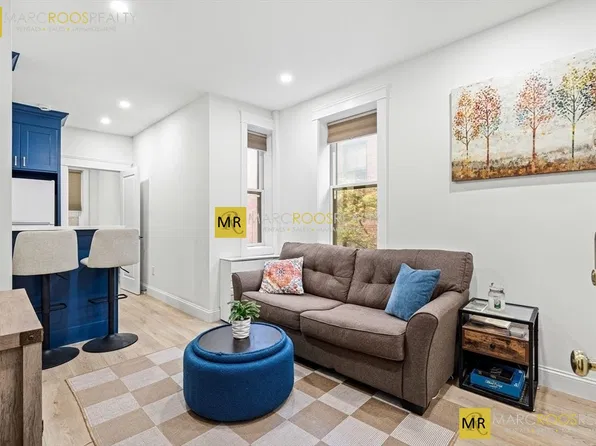 31 Irving St APT 4, Boston, MA 02114