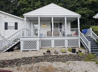 11740 Bell St, Newbury, OH 44065