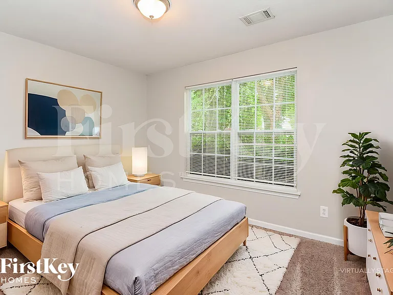 402 Legend Creek Point — Photo 13