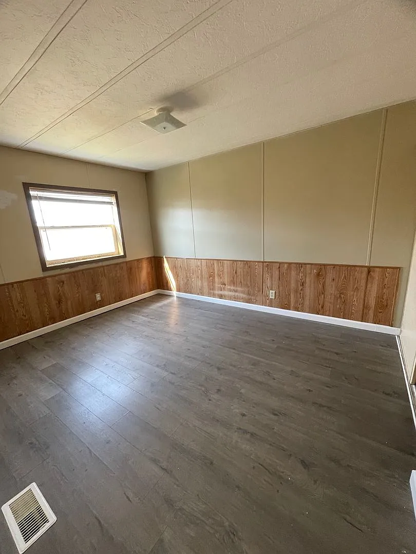 407 J Waldo Way — Photo 4