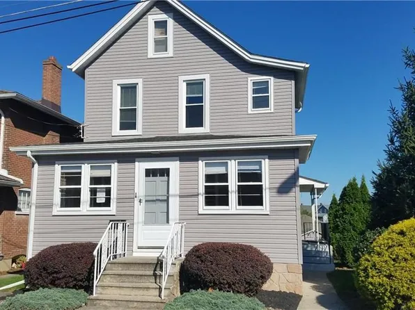 1043 Washington St, Whitehall, PA 18052
