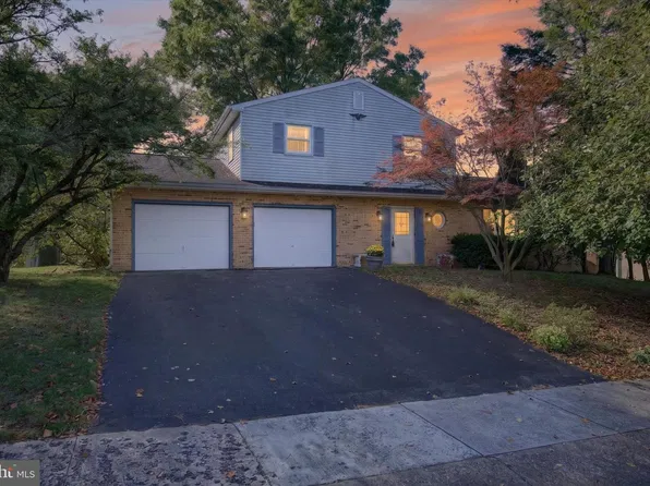 5869 Laurel St, Harrisburg, PA 17112