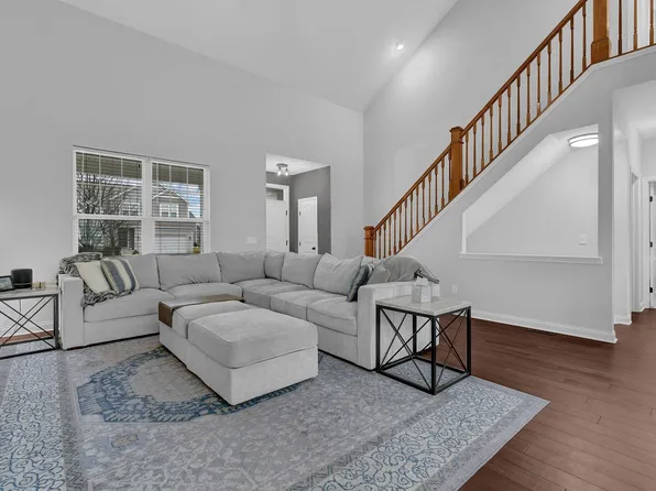 916 Rooks Cir, Sunbury, OH 43074